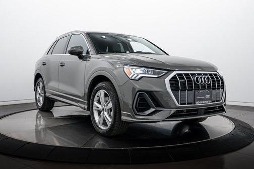 2023 Audi Q3 45 S line Premium Plus