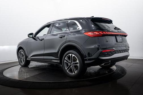 2025 Audi Q5 Premium