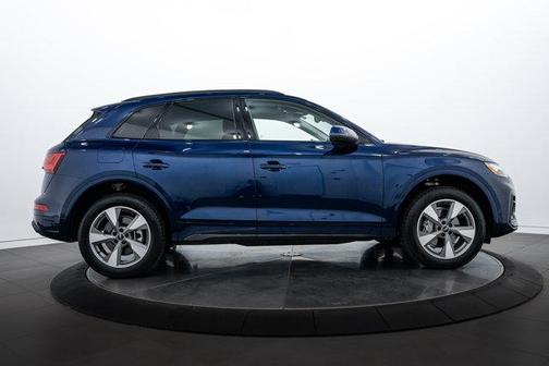 2025 Audi Q5 40 Premium