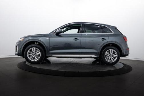 2023 Audi Q5 45 S line Premium