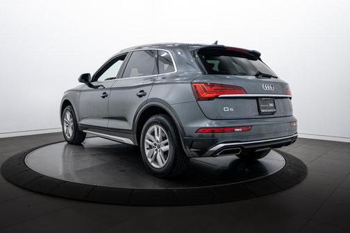 2023 Audi Q5 45 S line Premium