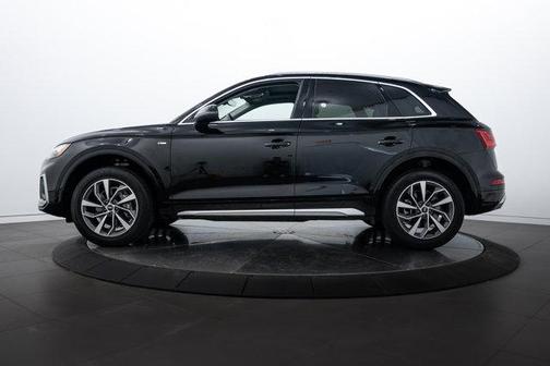 2022 Audi Q5 45 S line Premium