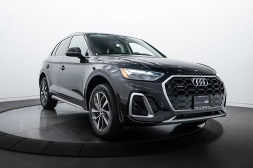 2022 Audi Q5 45 S line Premium