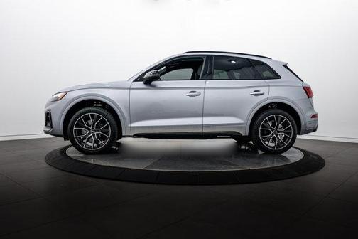 Florett Silver Metallic 2023 Audi SQ5 3.0T Premium Plus