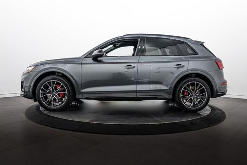 Daytona Gray Pearl Effect 2023 Audi SQ5 3.0T Prestige