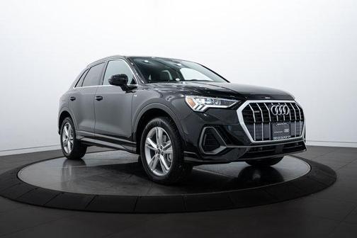 2024 Audi Q3 45 S line Premium Plus