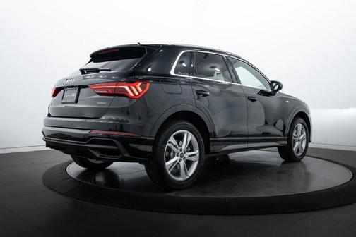 2024 Audi Q3 45 S line Premium Plus