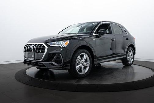 2024 Audi Q3 45 S line Premium Plus