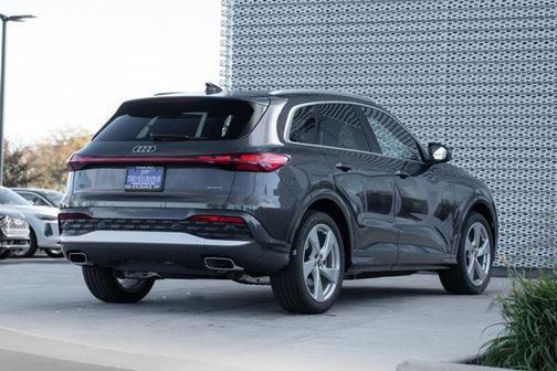 2025 Audi Q5 Prestige