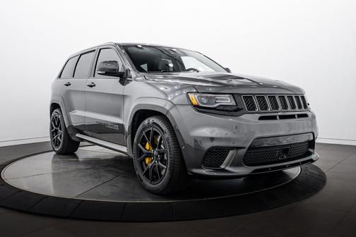 Granite Crystal Metallic Clearcoat 2018 Jeep Grand Cherokee Trackhawk