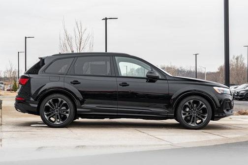 2026 Audi Q7 55 Premium Plus