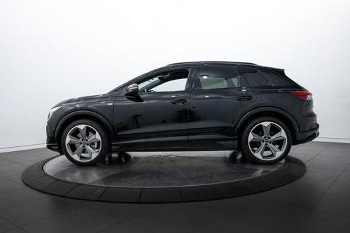 2025 Audi Q4 e-tron Premium Plus