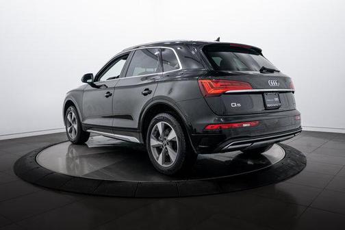 2023 Audi Q5 40 Premium