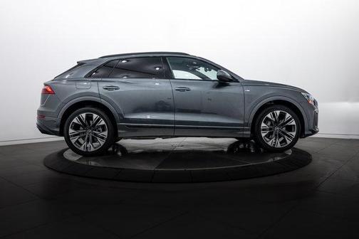2025 Audi Q8 55 Prestige