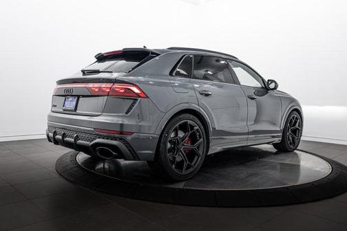 Audi Exclusive 2026 Audi RS Q8 4.0T