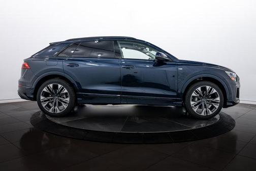 2026 Audi Q8 55 Premium Plus