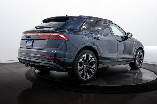 2026 Audi Q8 55 Premium Plus
