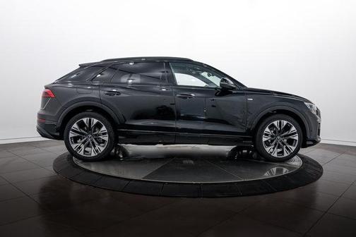 Black 2026 Audi Q8 55 Prestige