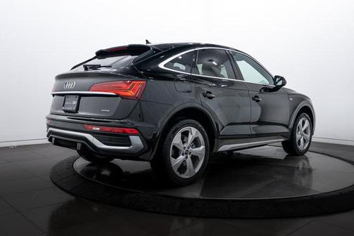2025 Audi Q5 45 S line Premium