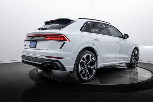 2022 Audi RS Q8 4.0T