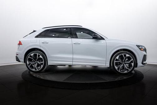 2022 Audi RS Q8 4.0T