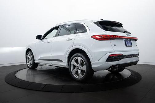 2025 Audi Q5 Premium Plus