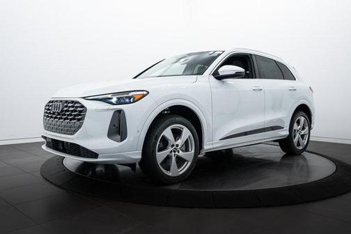 2025 Audi Q5 Premium Plus
