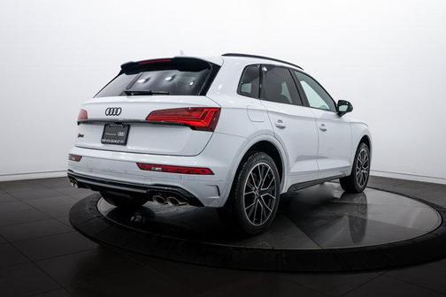 2025 Audi SQ5 3.0T Premium Plus