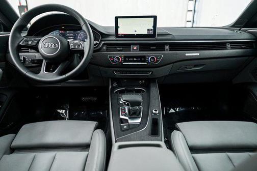 Navarra Blue Metallic 2019 Audi A5 Premium Plus