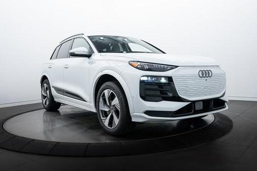 2025 Audi Q6 e-tron Premium Plus