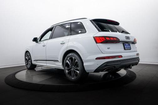 2026 Audi Q7 55 Prestige