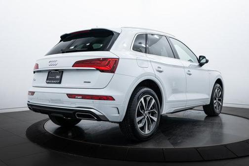 2025 Audi Q5 45 S line Premium Plus