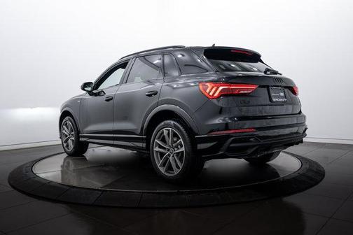 2025 Audi Q3 S line Premium