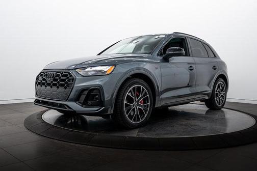 Daytona Gray Pearl Effect 2022 Audi SQ5 3.0T Premium Plus