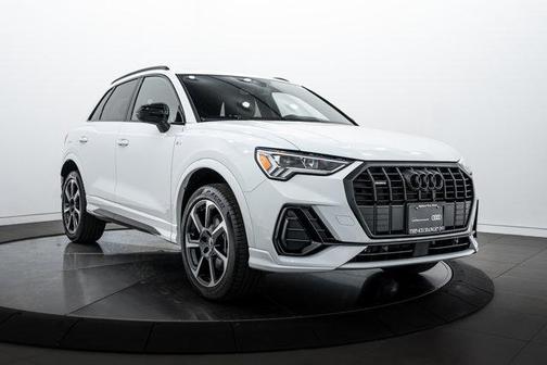2025 Audi Q3 45 S line Premium Plus