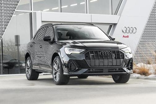 2025 Audi Q3 S line Premium