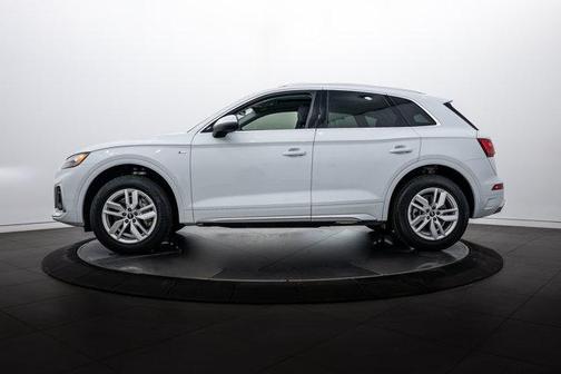 2023 Audi Q5 45 S line Premium