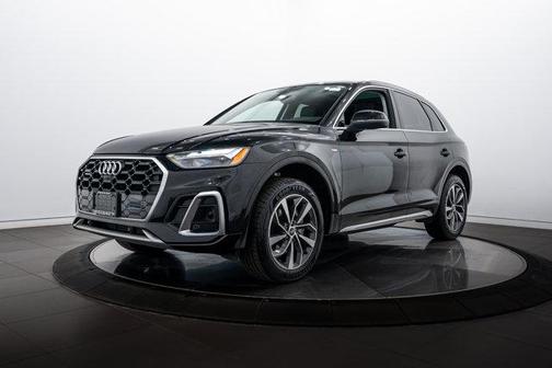 2023 Audi Q5 45 S line Premium Plus