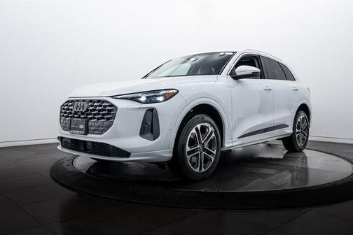 2025 Audi Q5 Premium Plus