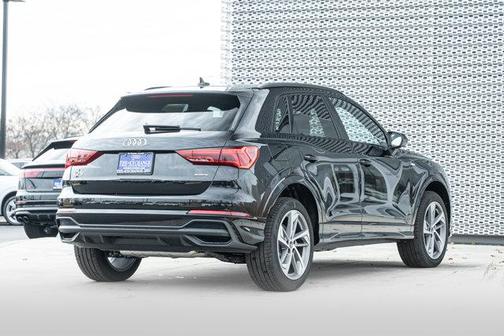 2025 Audi Q3 S line Premium