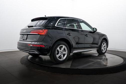 2023 Audi Q5 40 Premium