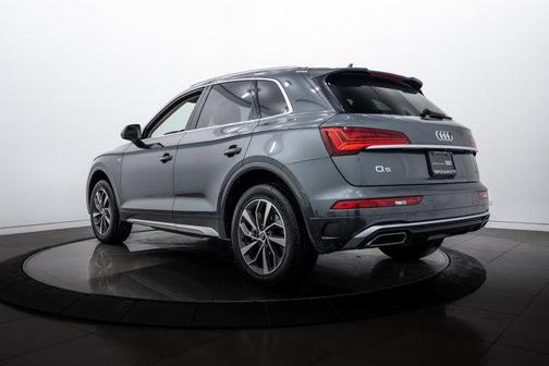 2022 Audi Q5 45 S line Premium
