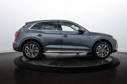 2022 Audi Q5 45 S line Premium