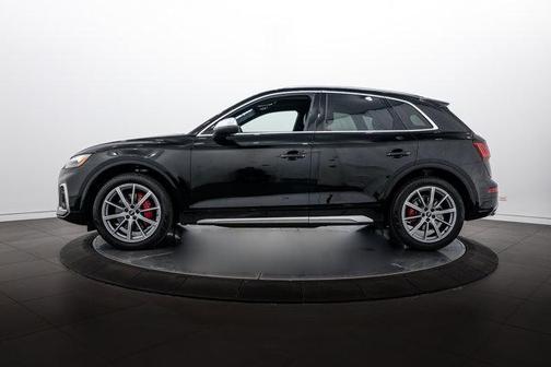 Mythos Black Metallic 2023 Audi SQ5 3.0T Premium Plus