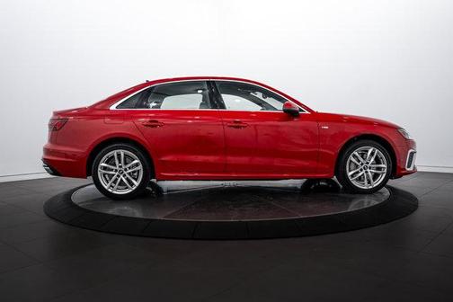 2021 Audi A4 45 S line Premium