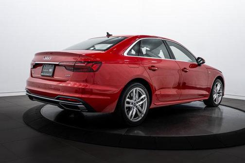 2021 Audi A4 45 S line Premium