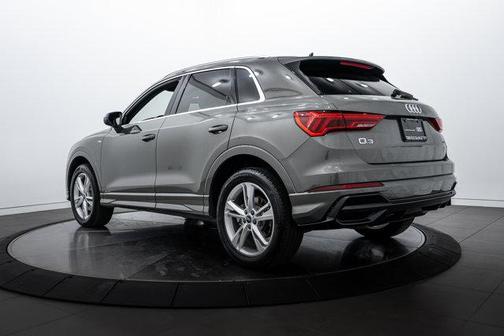 2022 Audi Q3 45 S line Premium Plus