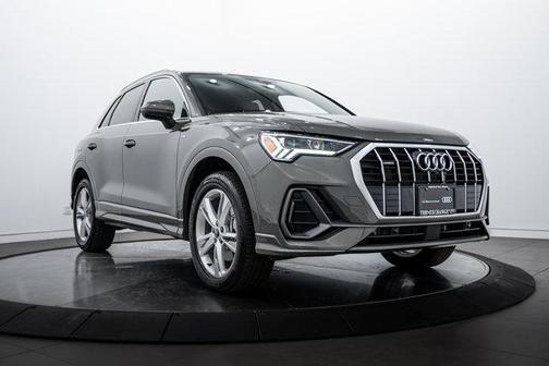 2022 Audi Q3 45 S line Premium Plus