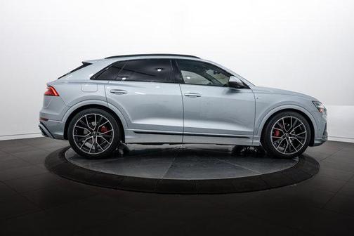 Satellite Silver Metallic 2023 Audi Q8 55 Prestige
