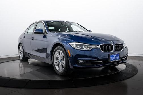 2018 BMW 330 330i xDrive